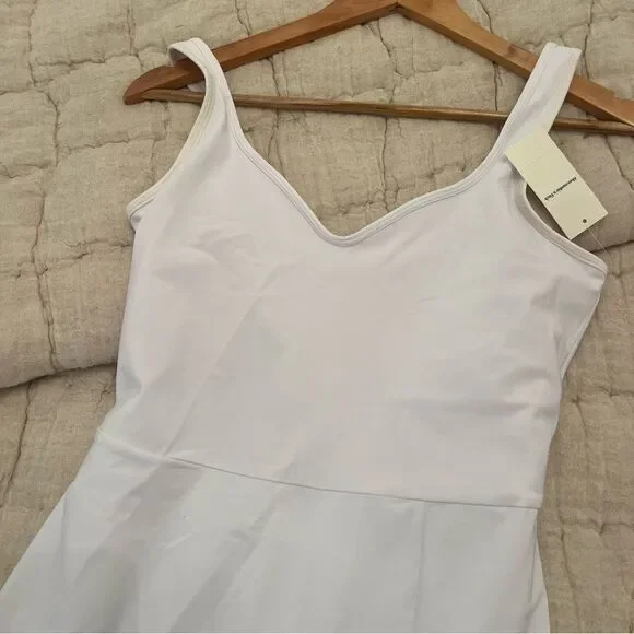 Abercrombie & Fitch White Athletic Dress - Picture 5 of 5